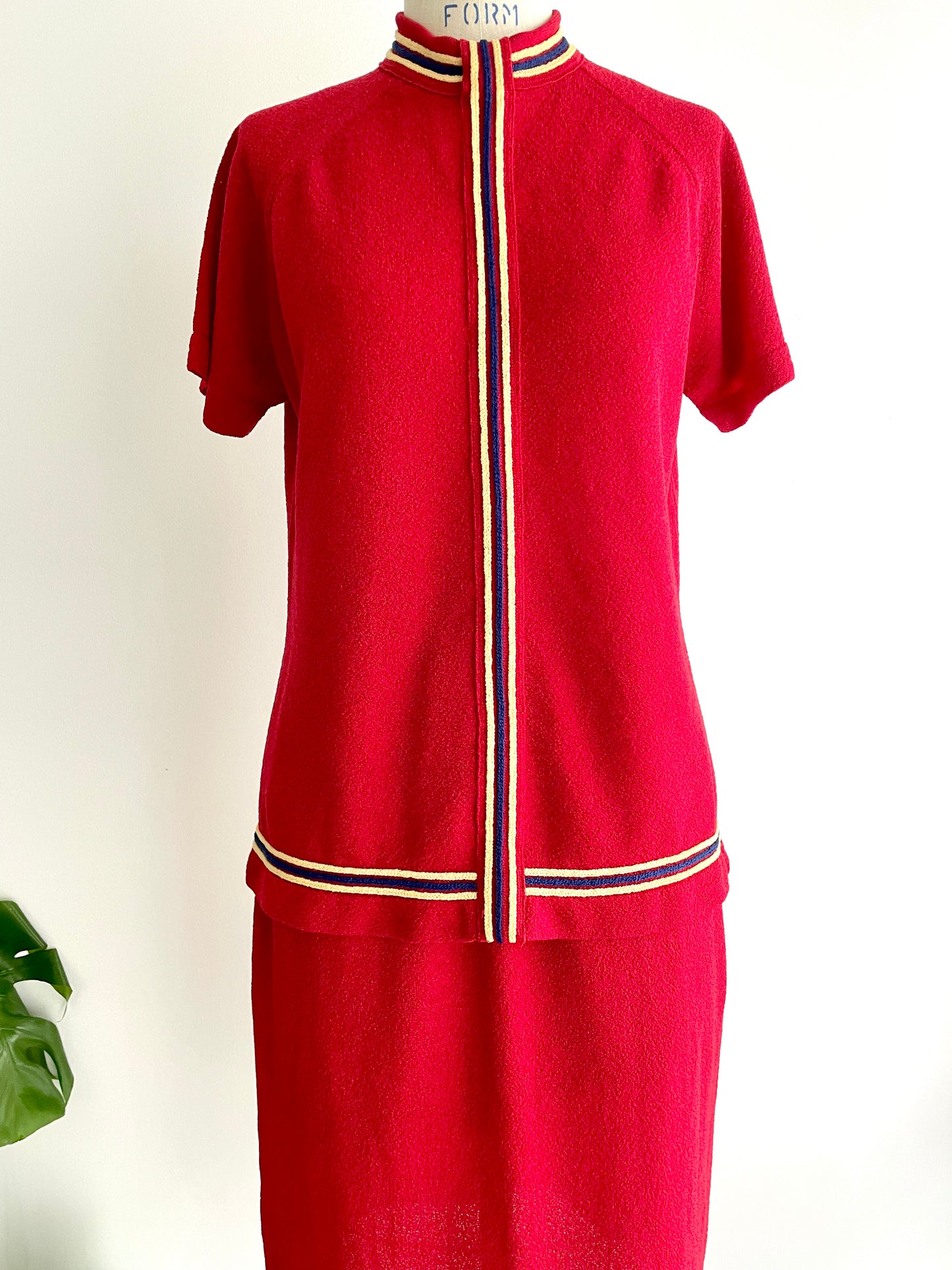 Savvy Traveler Suit | 1960s