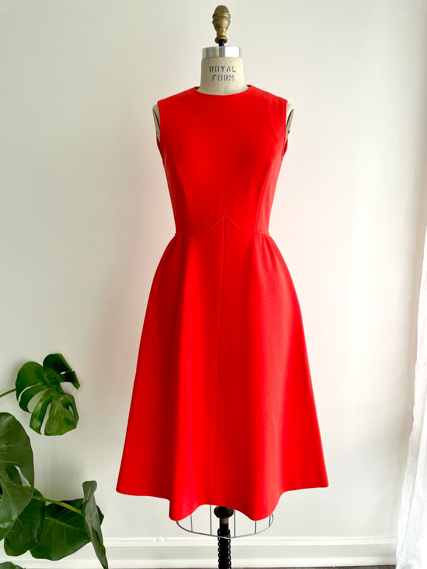 Dagger Waist Dress | 1960s