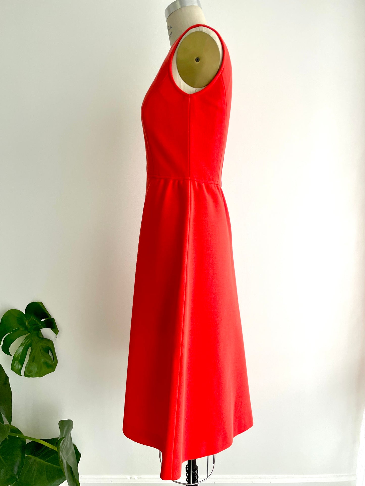 Dagger Waist Dress | 1960s