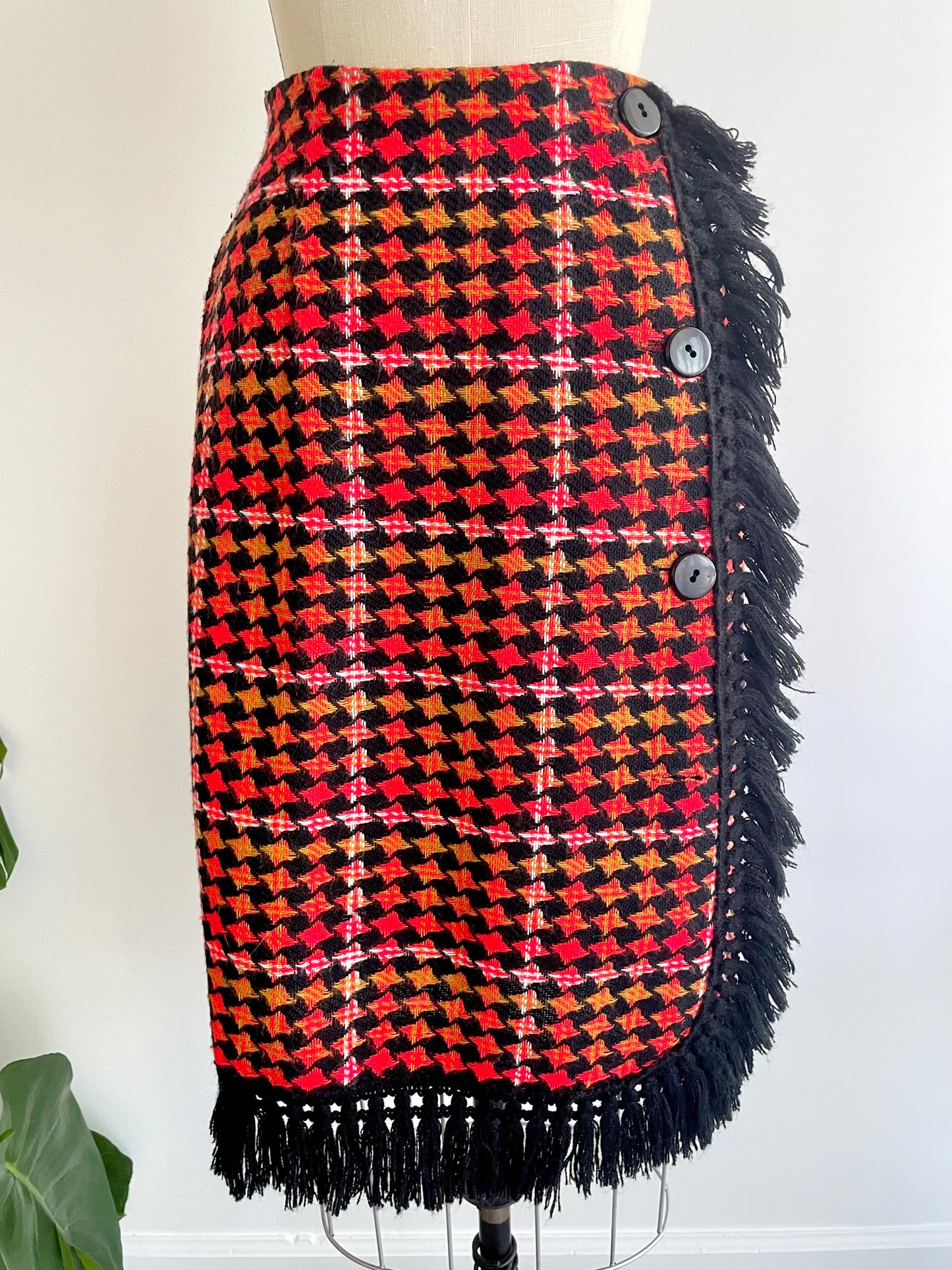 Houndstooth Tweed Kilt | 1960s