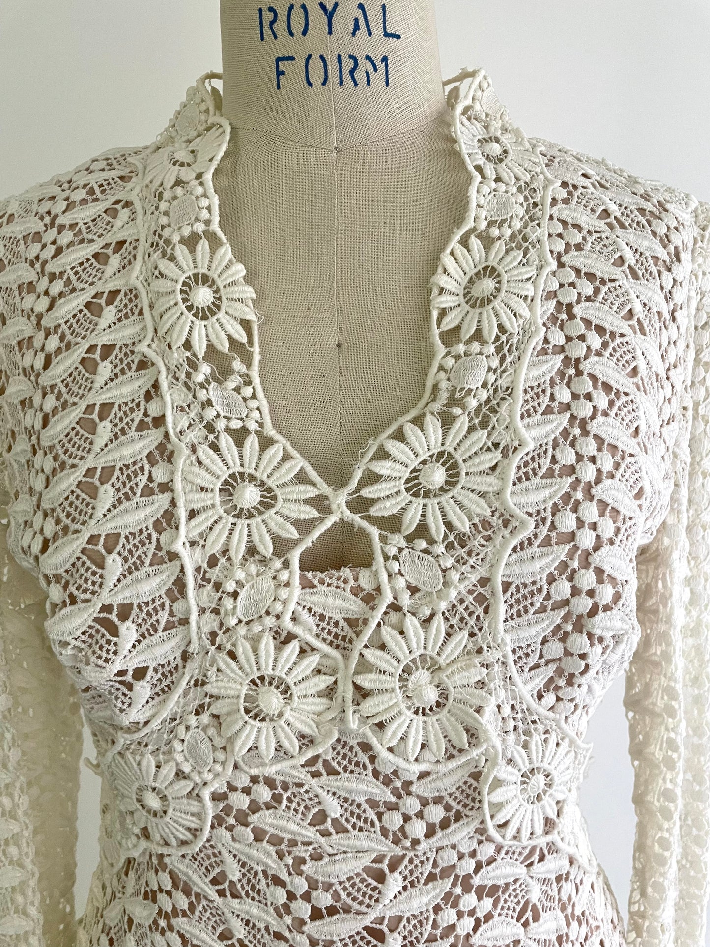 Lord & Taylor Wedding Dress | 1960s