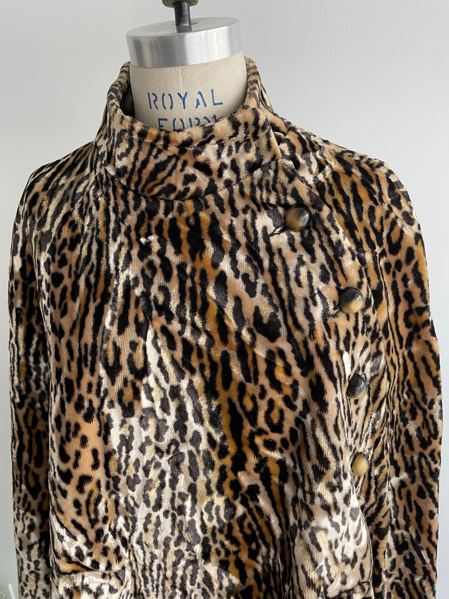 Mod Leopard Cape | 1960s