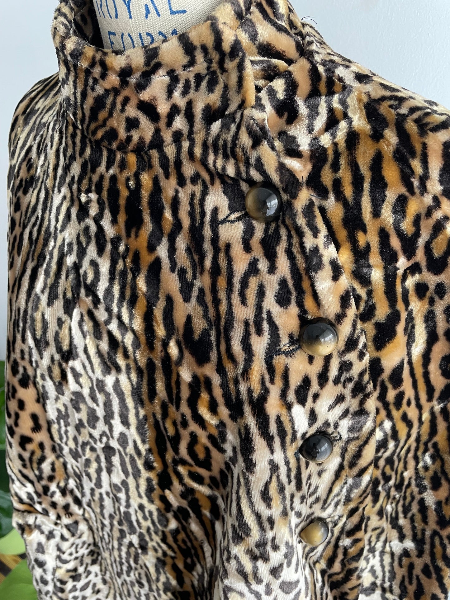 Mod Leopard Cape | 1960s
