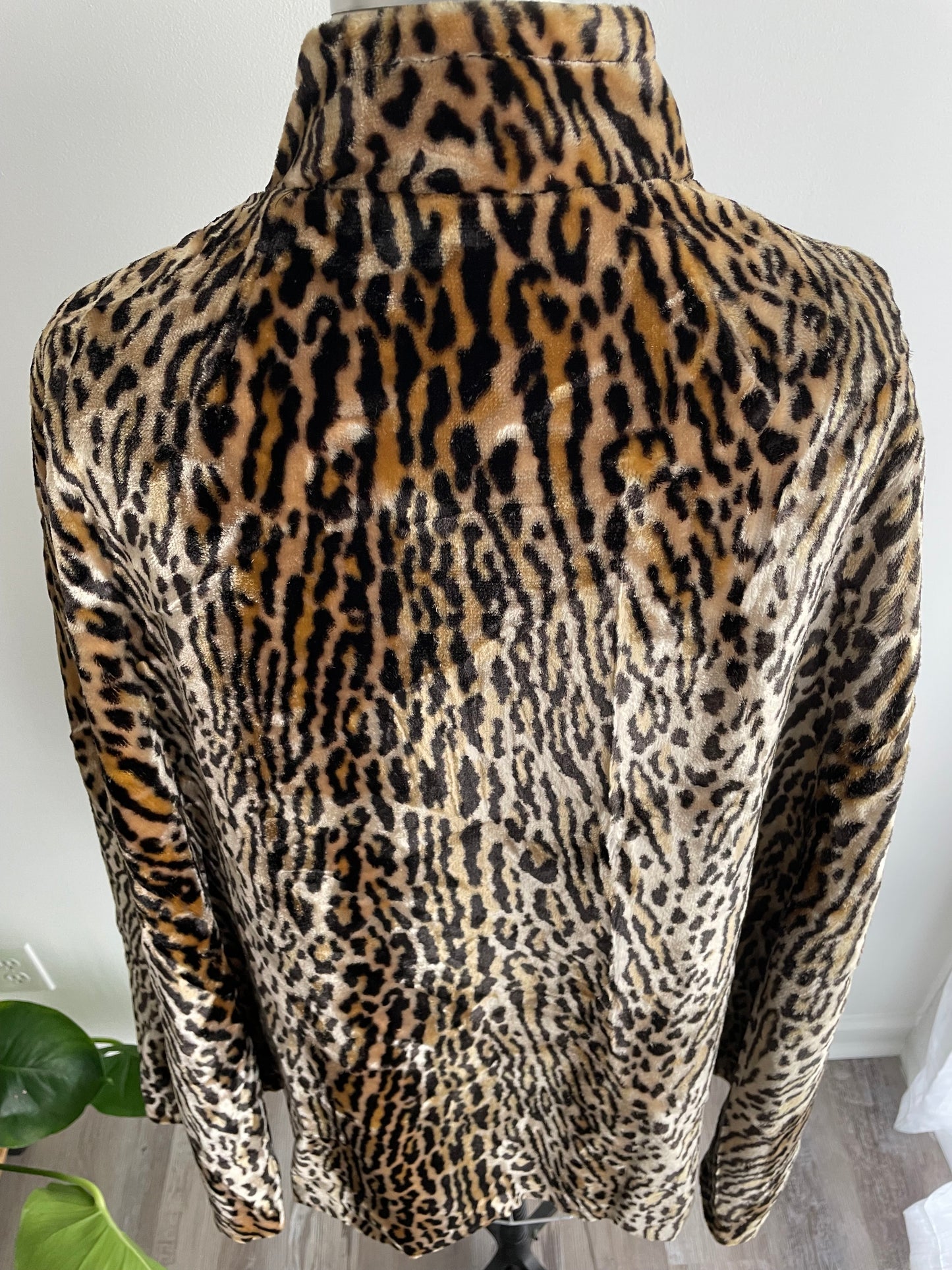 Mod Leopard Cape | 1960s