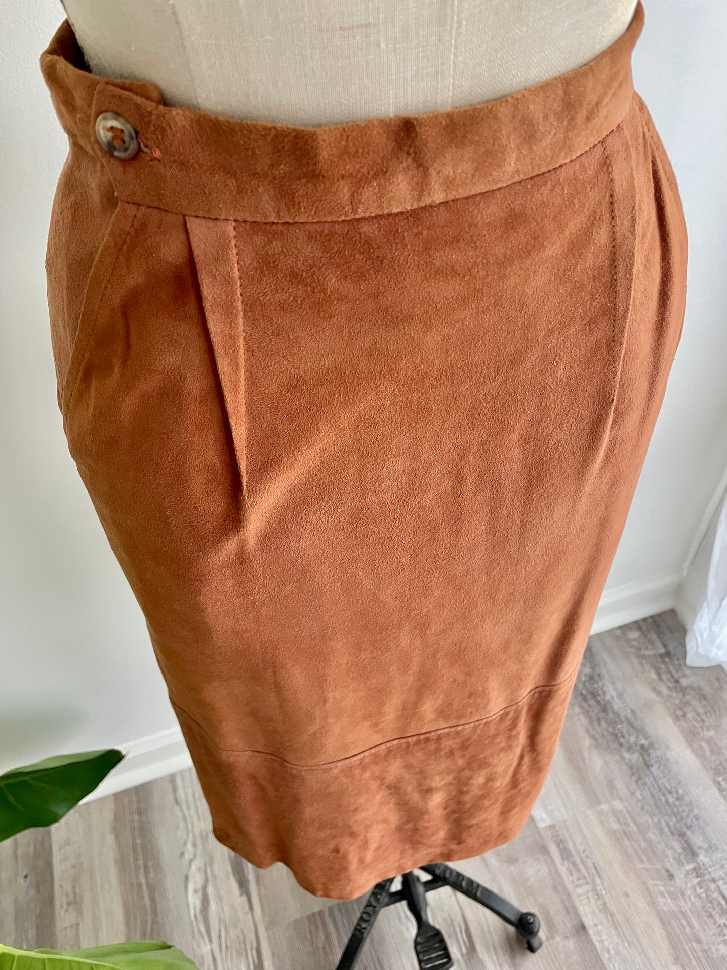 Kid Leather Midi Skirt | 1970s